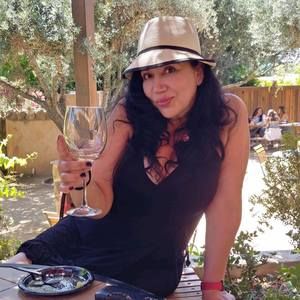 Meet your Posher, Sandra